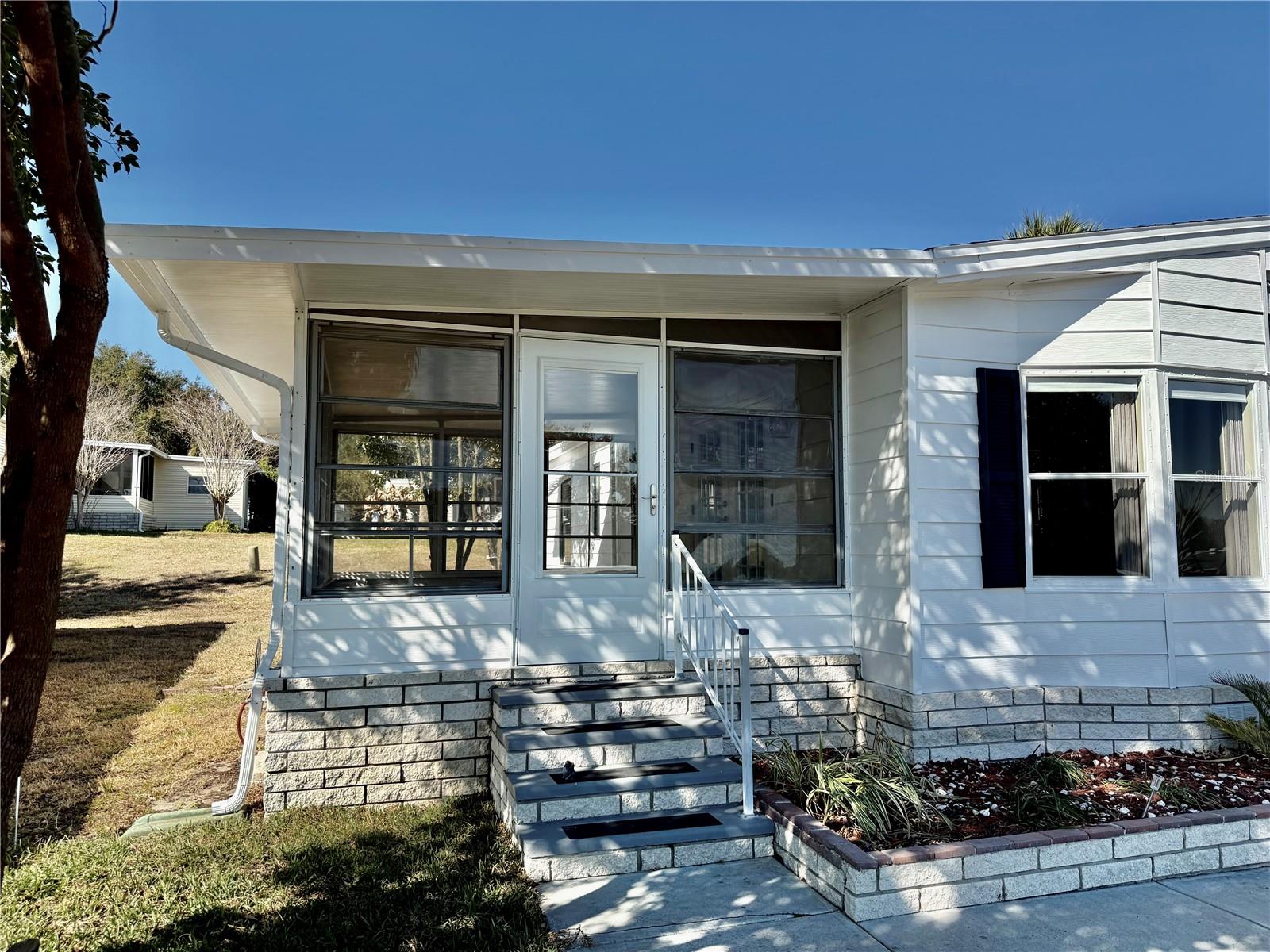 ZELLWOOD STATION COOP MH PARK - Residential