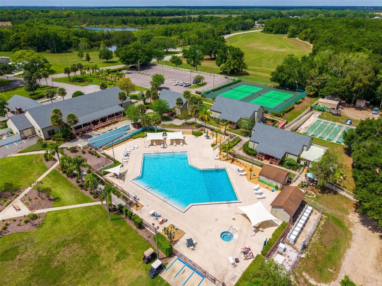 ZELLWOOD STATION COOP MH PARK - Residential