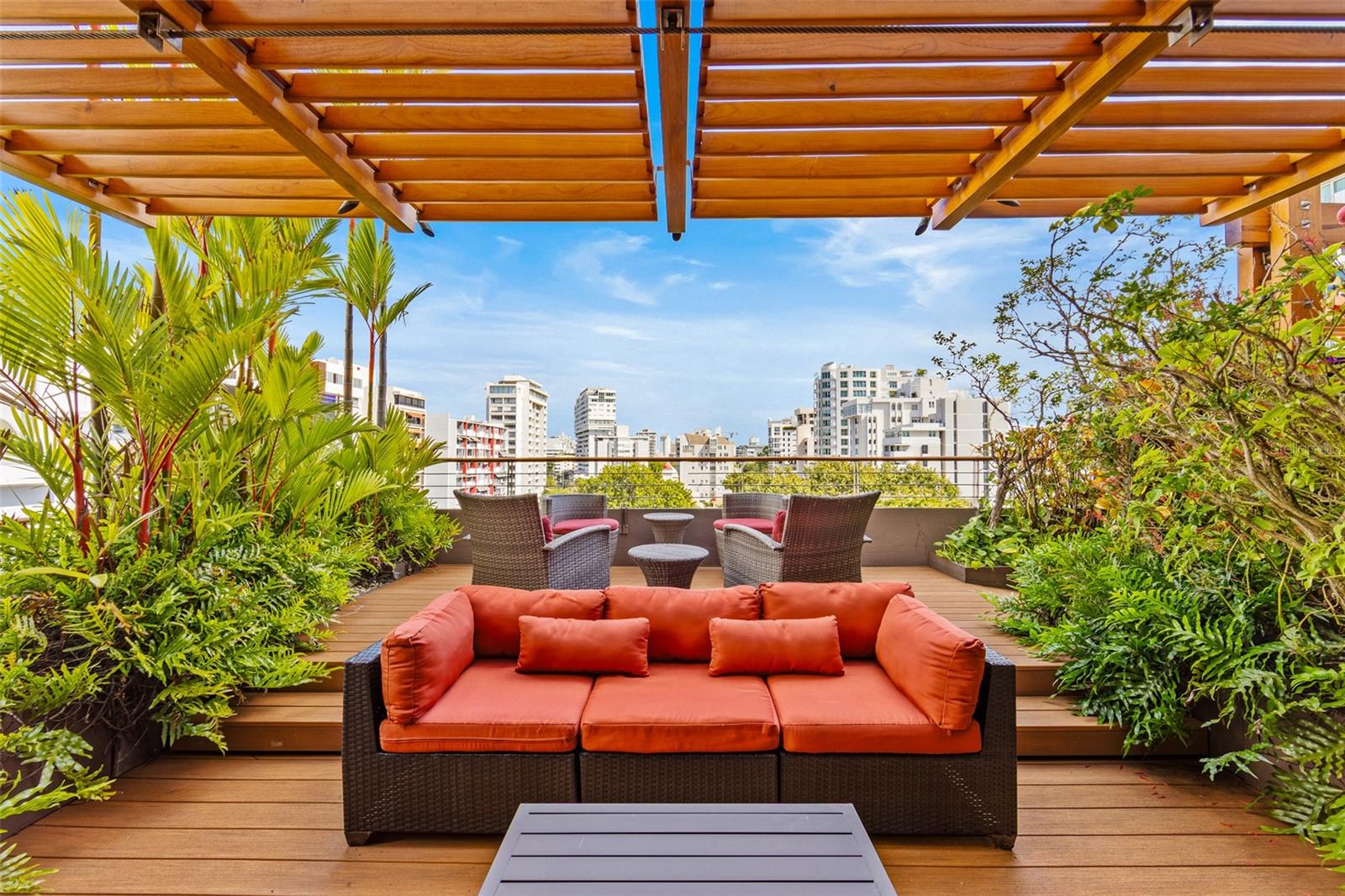 1223 LUCHETTI STREET 801