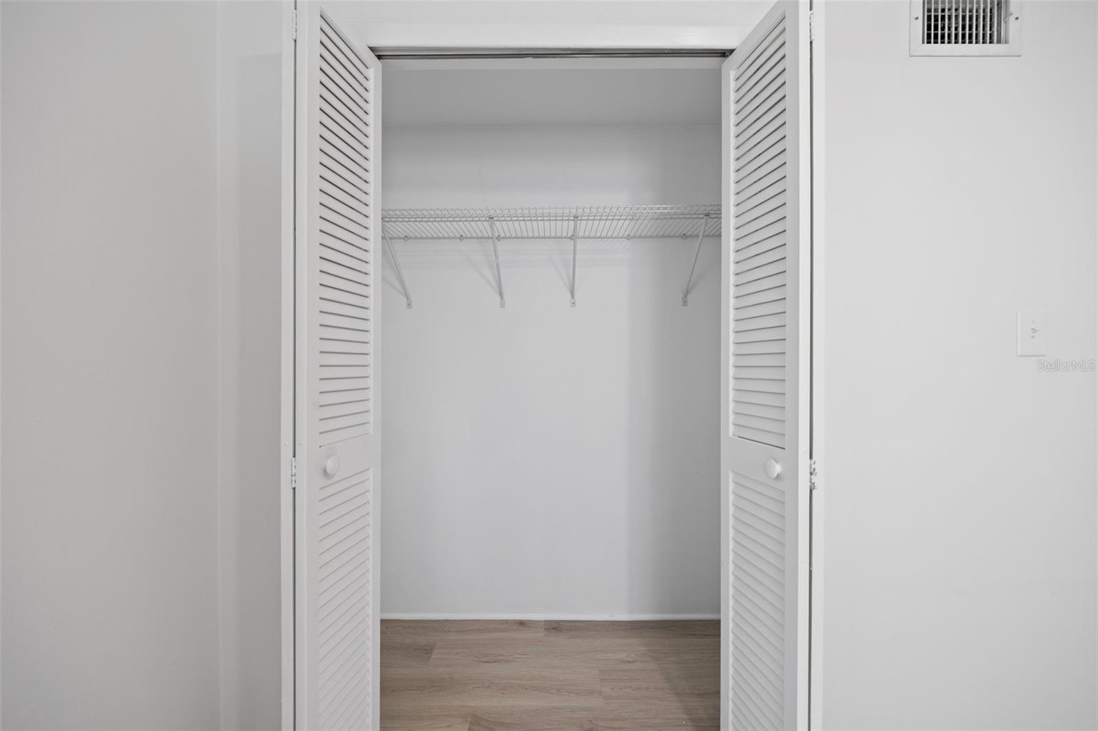 CREST RIDGE GARDENS - Residential