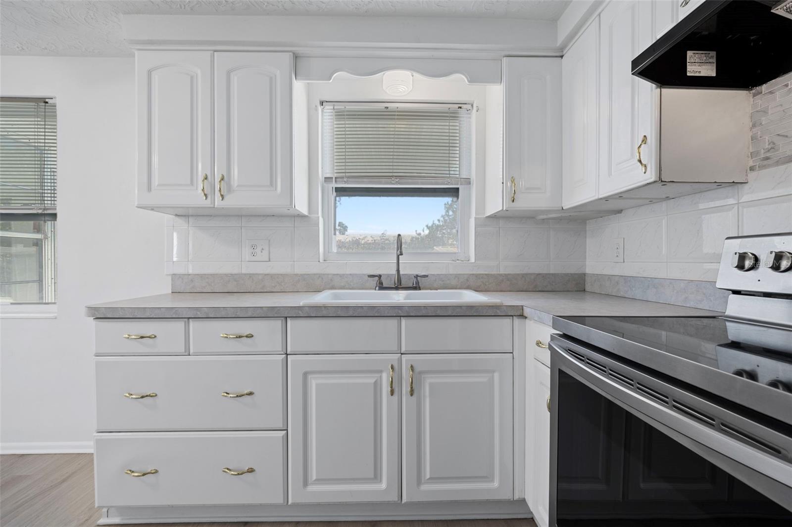 CREST RIDGE GARDENS - Residential