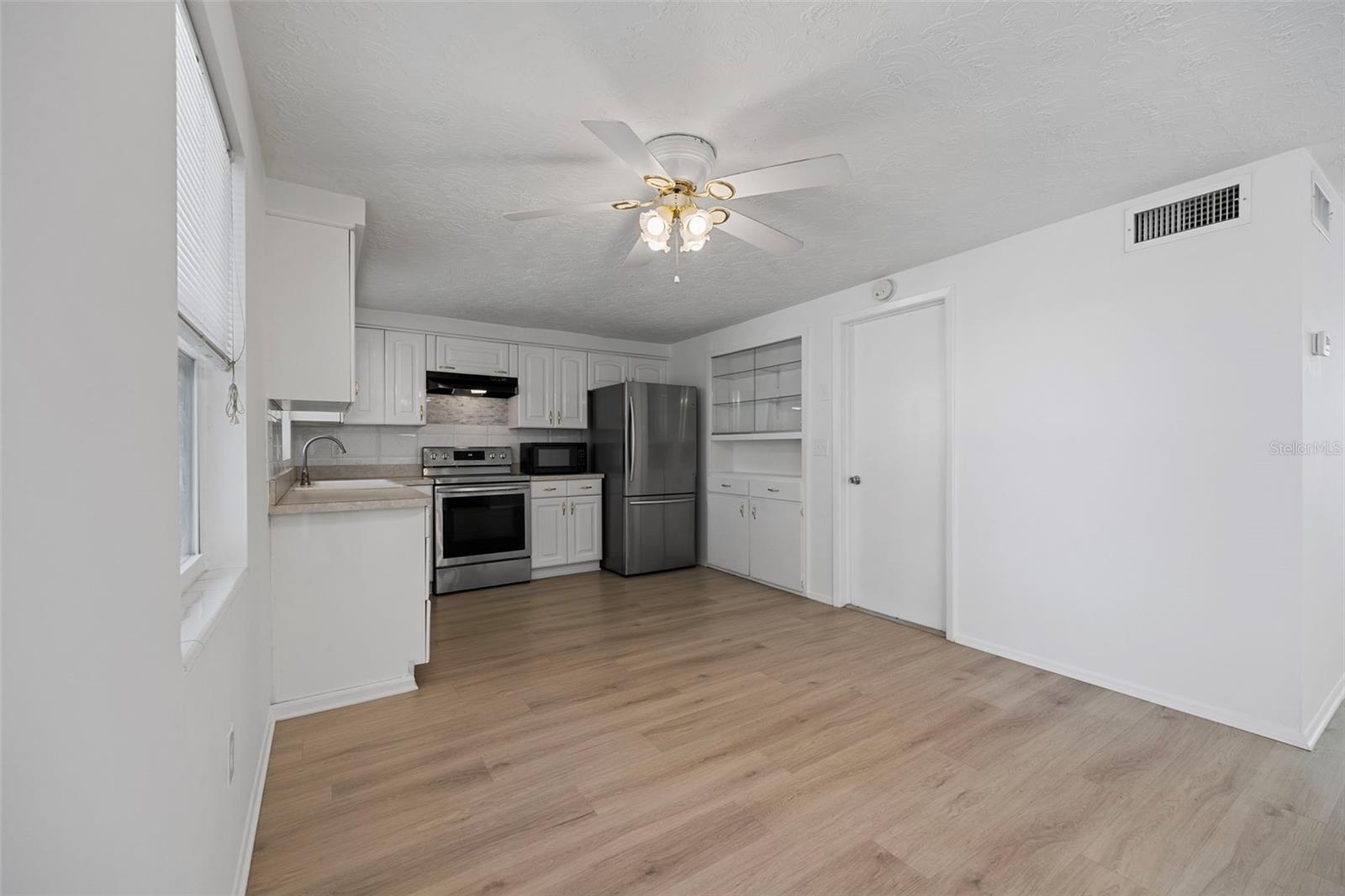 CREST RIDGE GARDENS - Residential