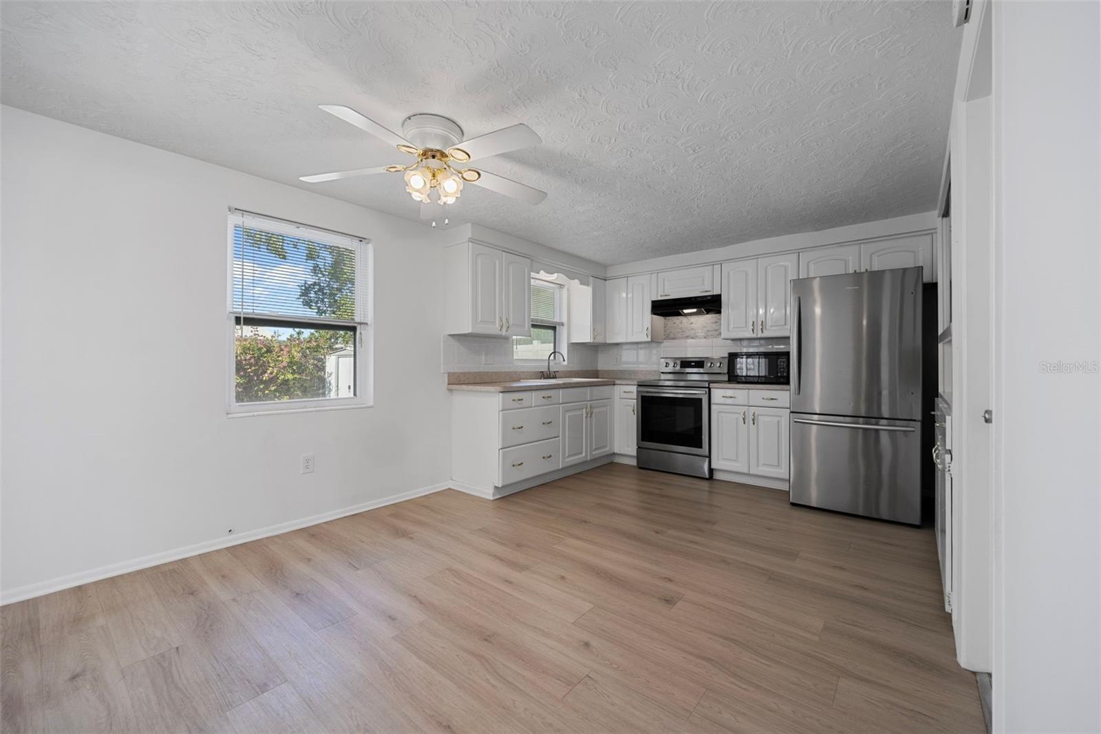 CREST RIDGE GARDENS - Residential