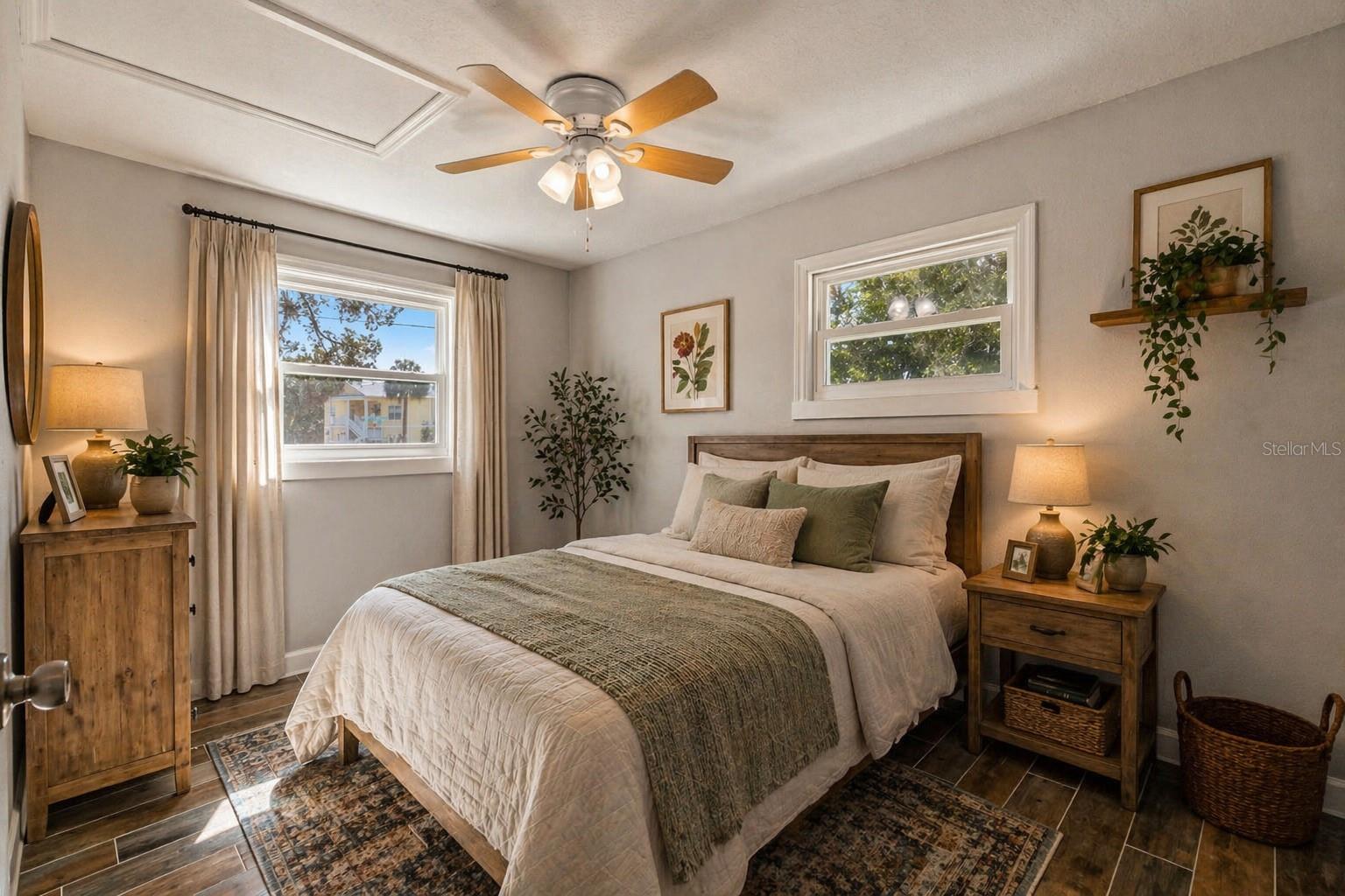 SUNNY SHORES - Residential
