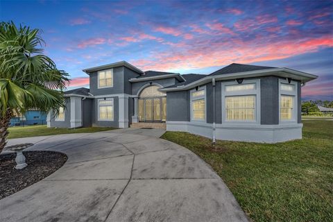 A home in BROOKSVILLE