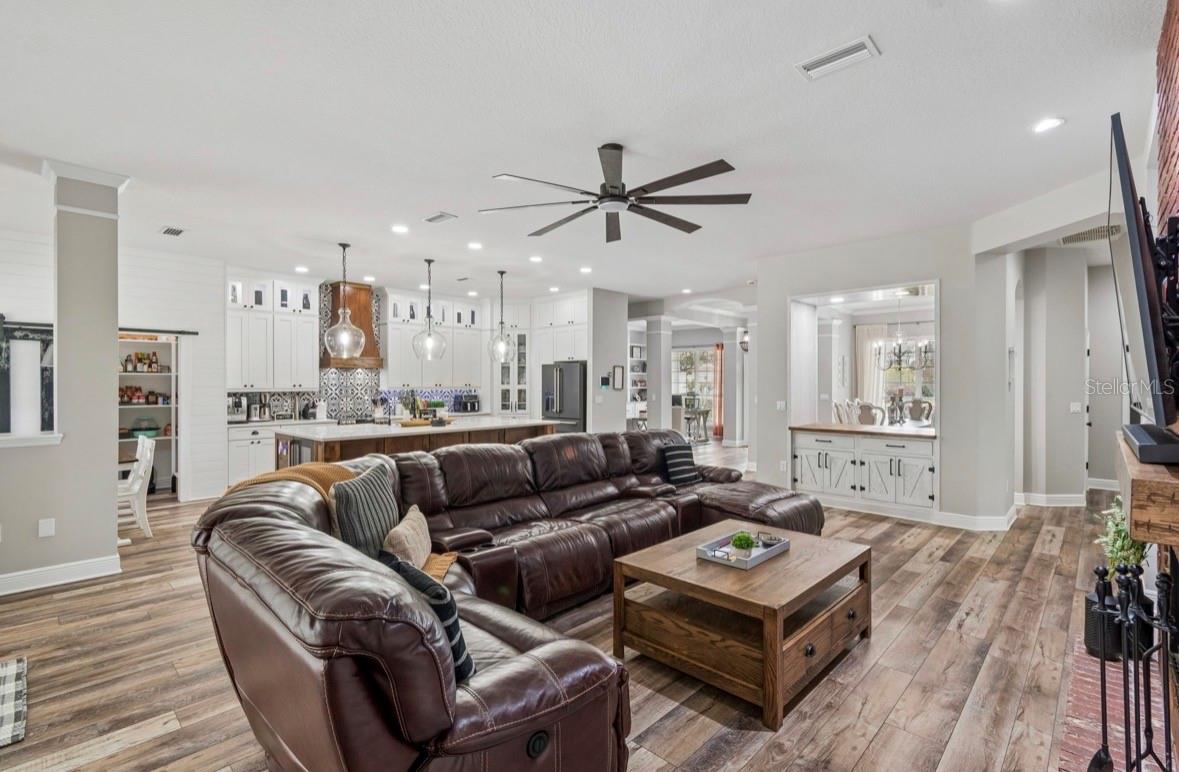 VILLAROSA PH 1C - Residential