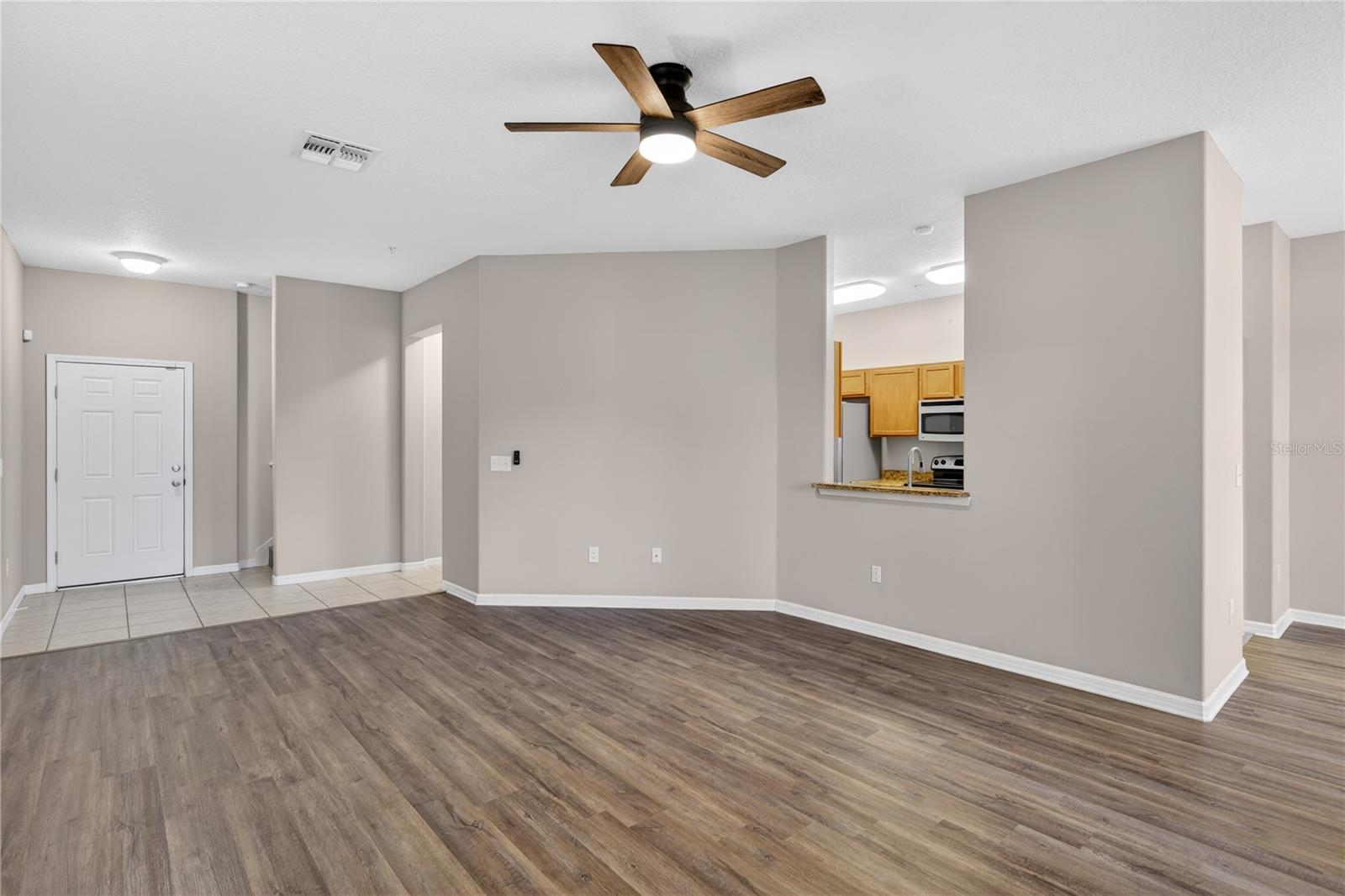 STONEYBROOK WEST - Residential Lease