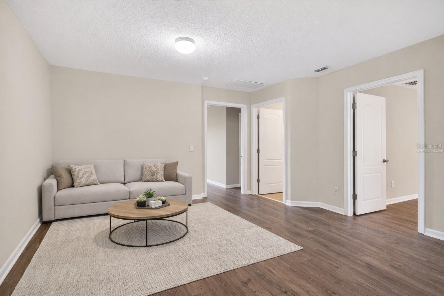 STONEYBROOK WEST - Residential Lease