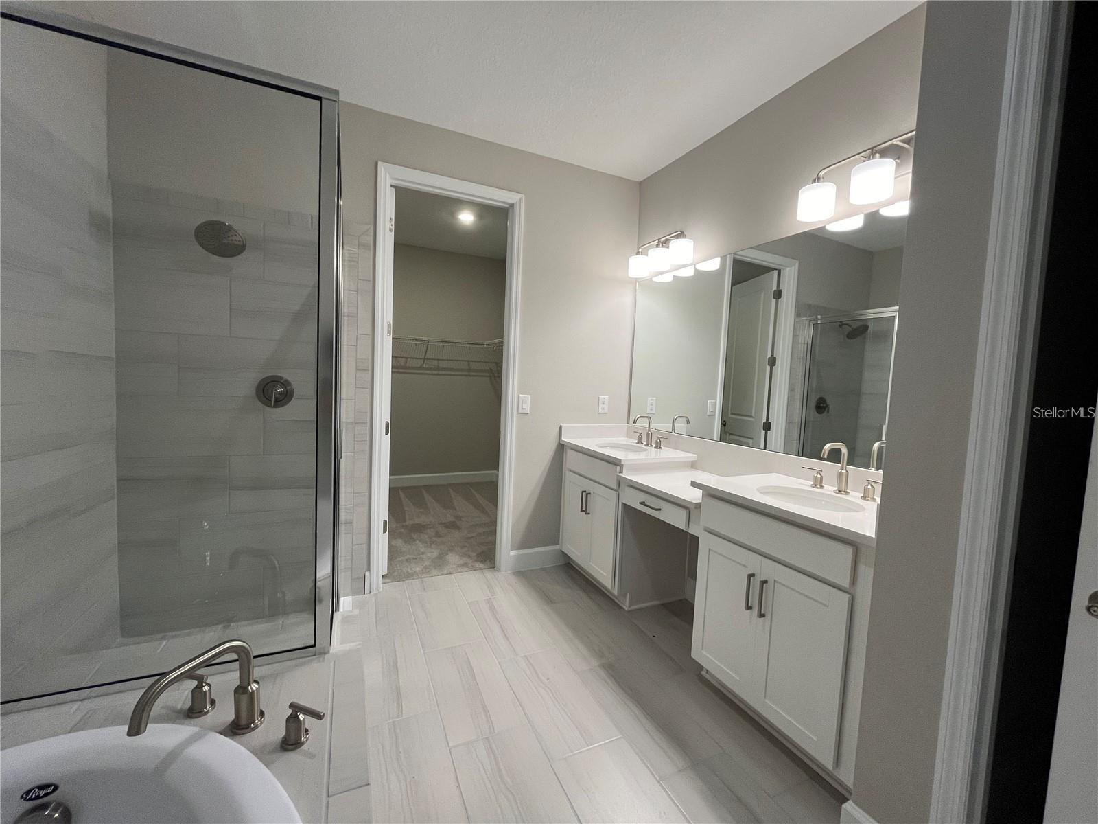 RIVER LNDG PH 2A-2B-2C-2D-3A- - Residential Lease