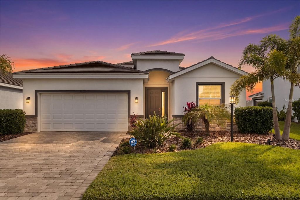 Photo of 17820 Gulf Ranch Place, Bradenton, FL 34211 (MLS # A4690910)