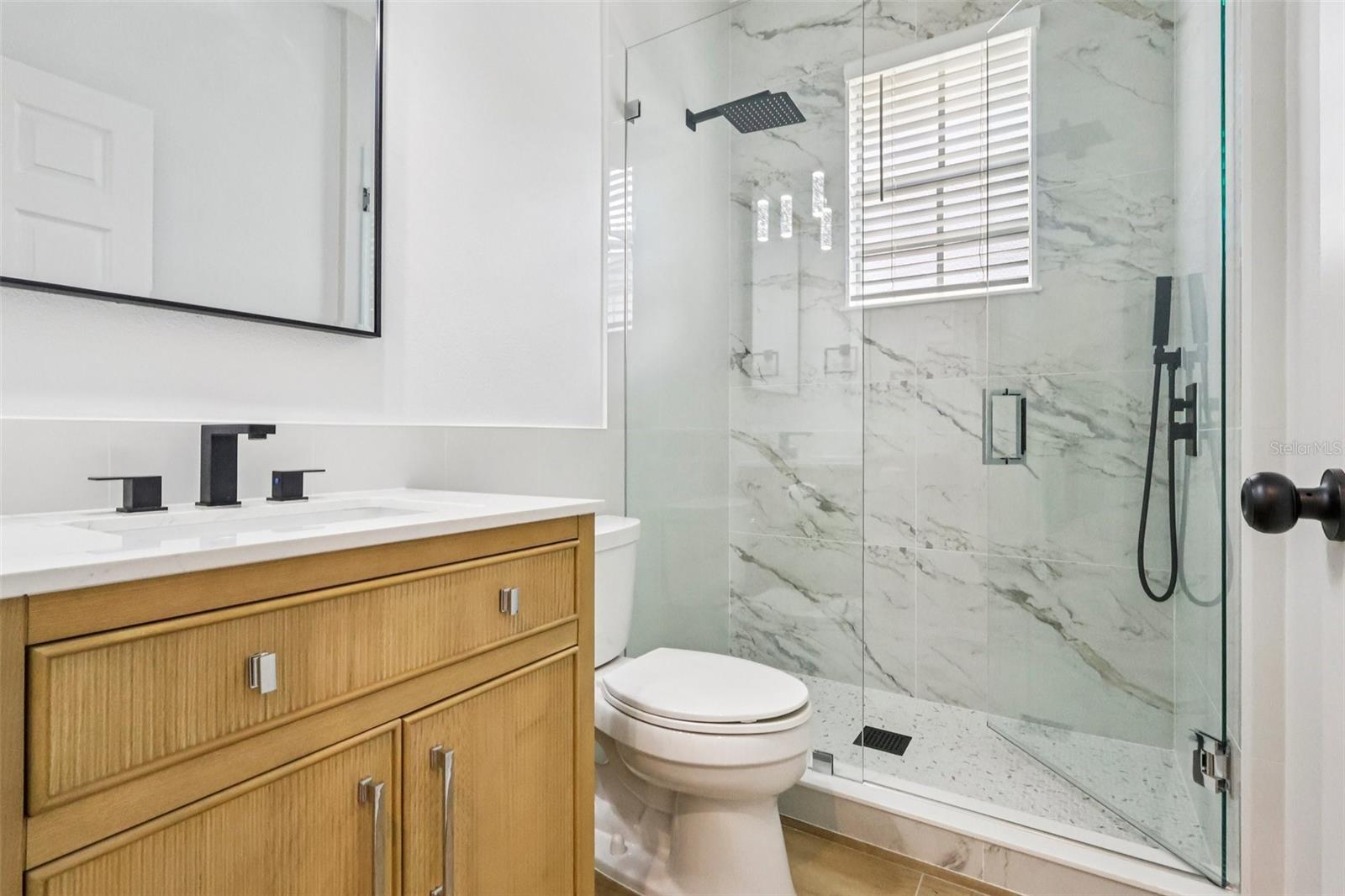 KEENES POINTE - Residential