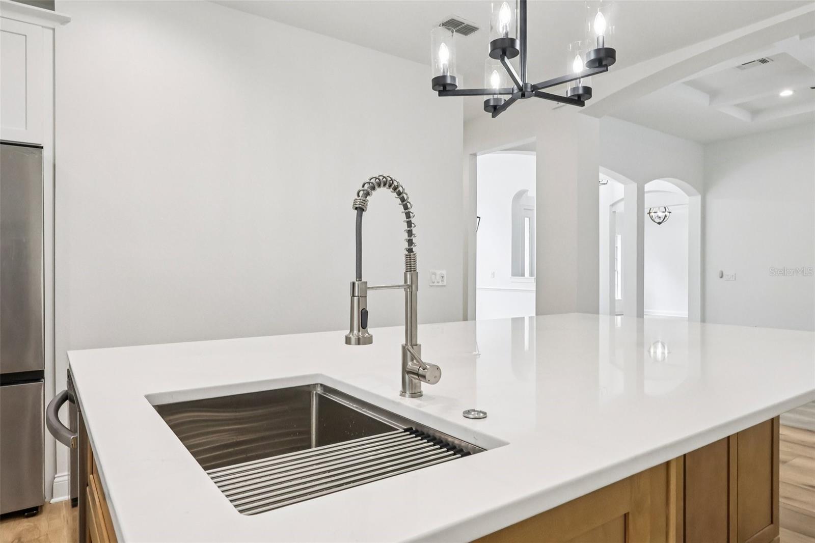 KEENES POINTE - Residential