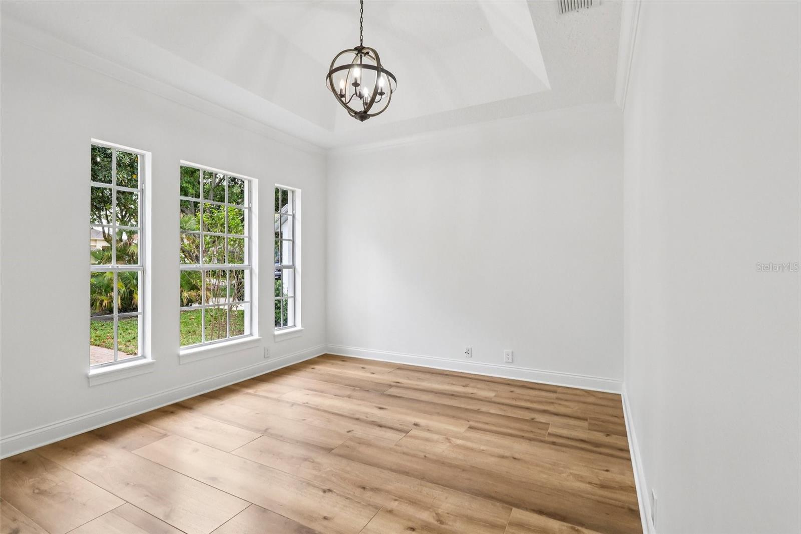 KEENES POINTE - Residential