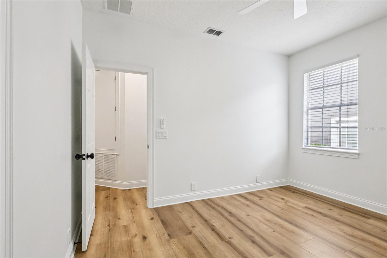 KEENES POINTE - Residential