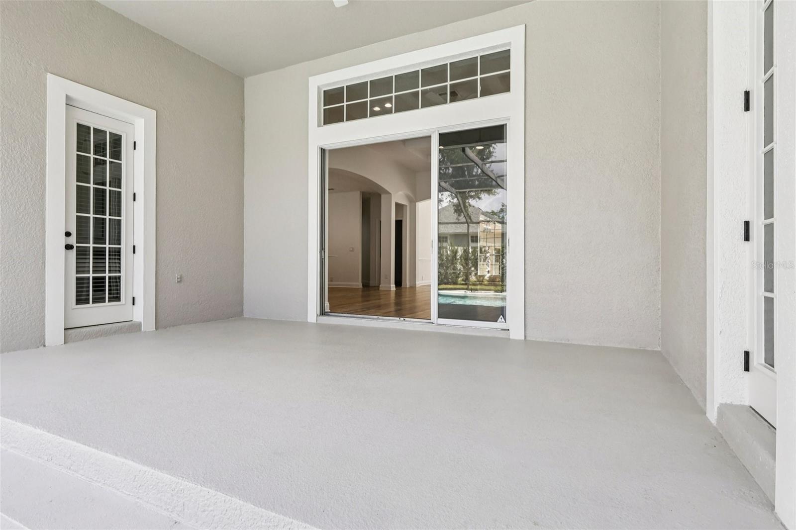 KEENES POINTE - Residential