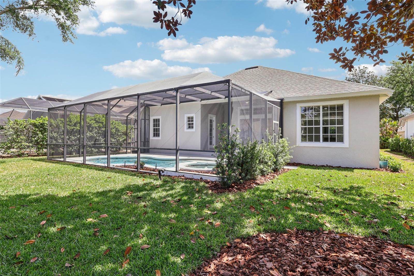 KEENES POINTE - Residential