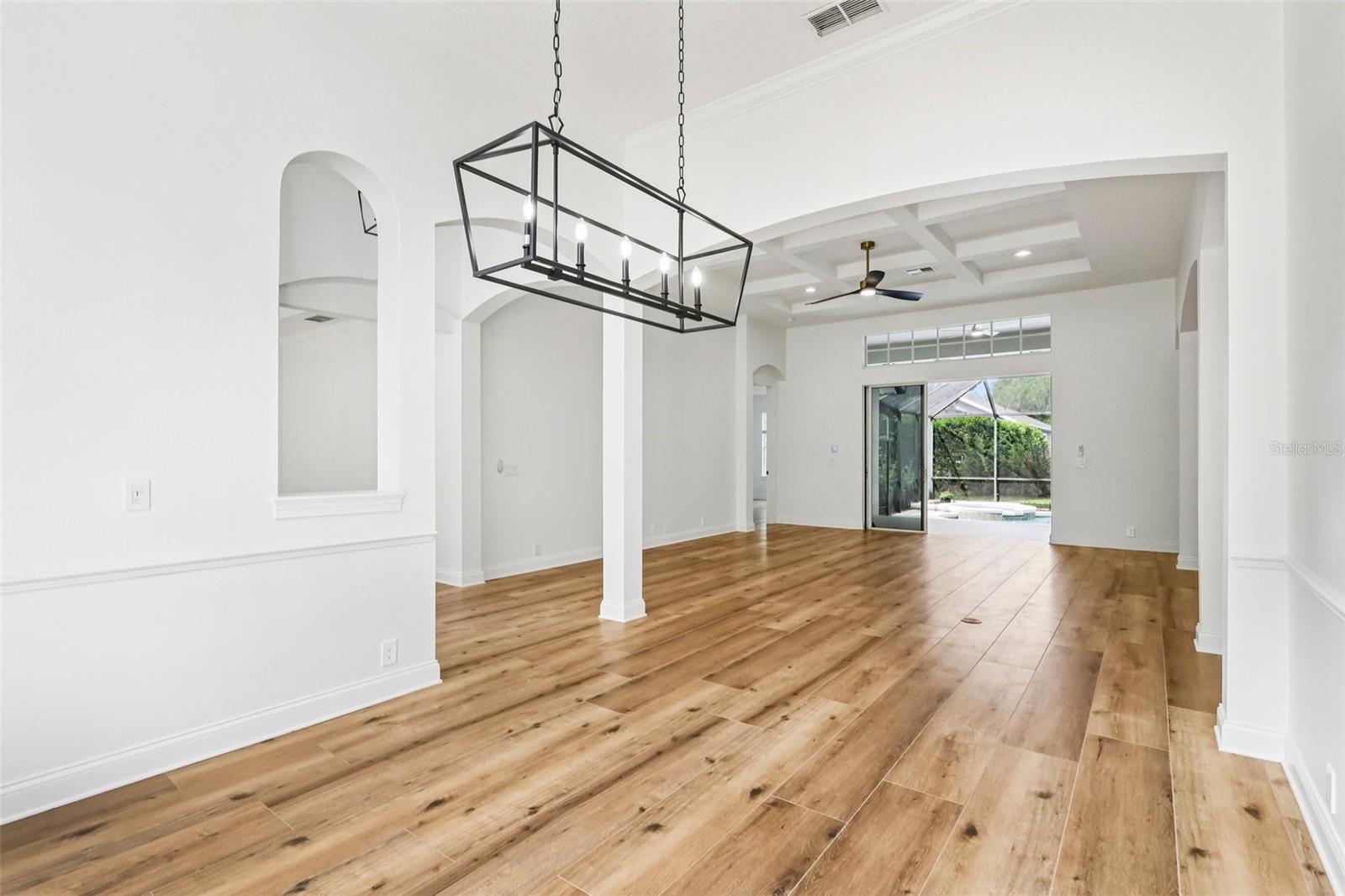 KEENES POINTE - Residential