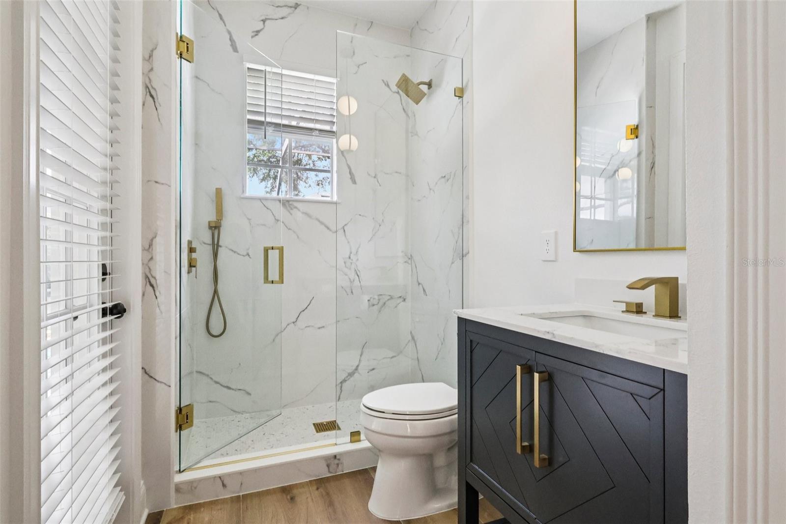 KEENES POINTE - Residential