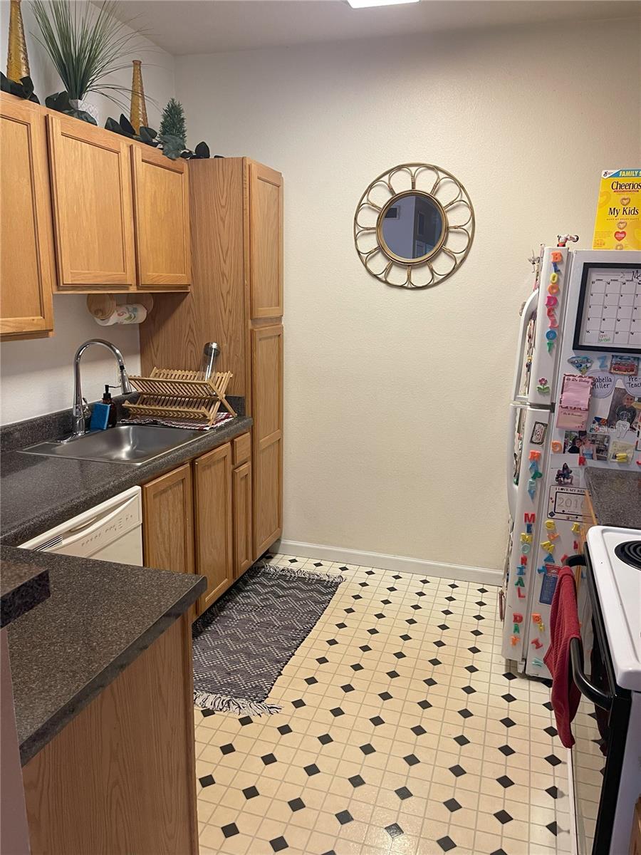 THE PALMS OF CORTEZ - Residential