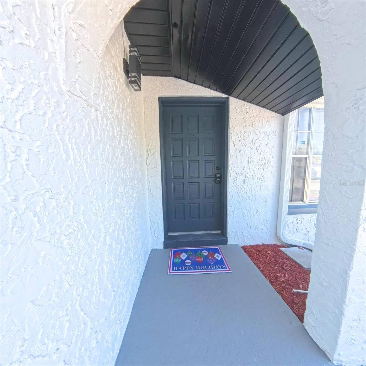 TWIN LAKES MANOR - Residential