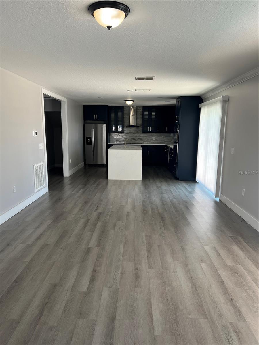 5289 SUNSET CANYON DRIVE