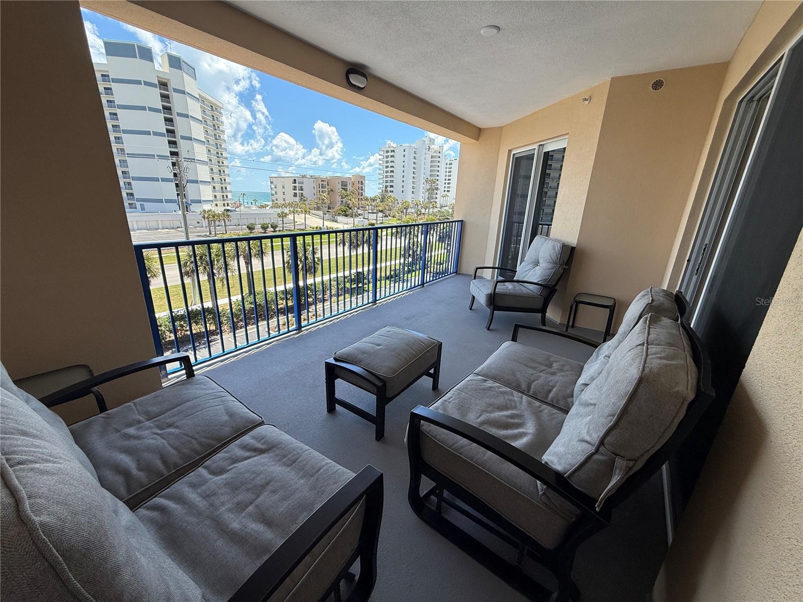 OCEAN WALK/NEW SMYRNA BCH BLDG 20 - Residential