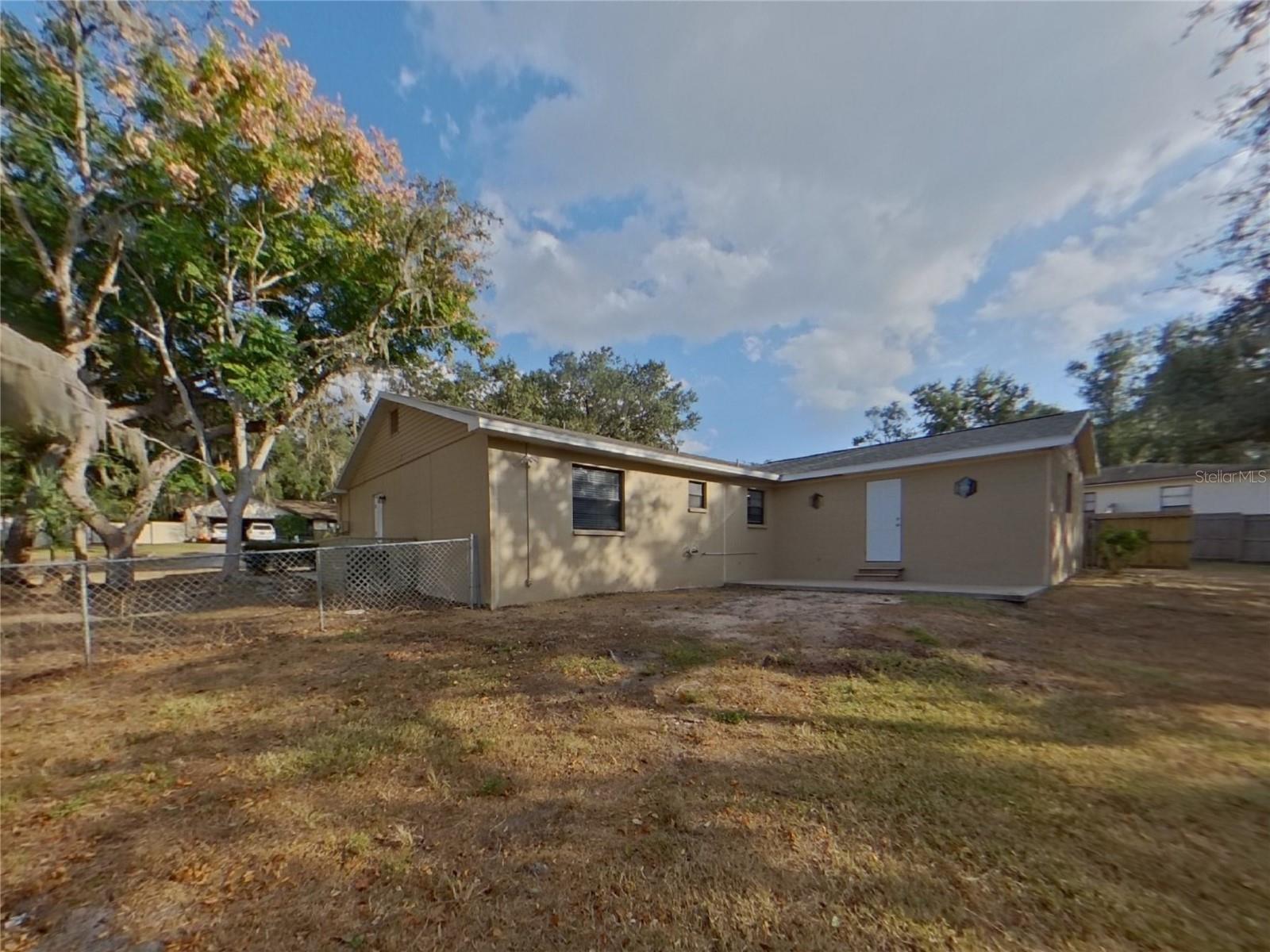 STONER WOODS SUB UNIT - Residential Lease