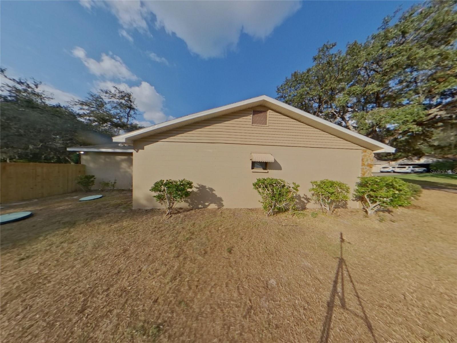 STONER WOODS SUB UNIT - Residential Lease