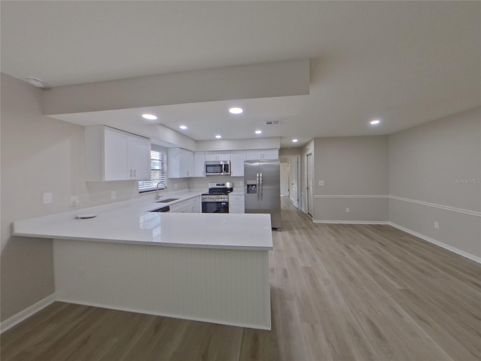 STONER WOODS SUB UNIT - Residential Lease