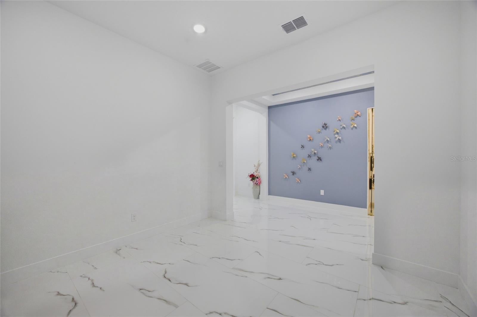 1515 VALIER POINT