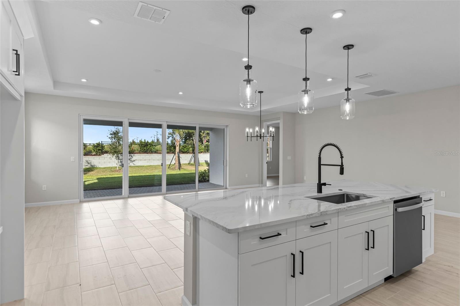 KH CW HAMMOCK OAKS LLC - Residential