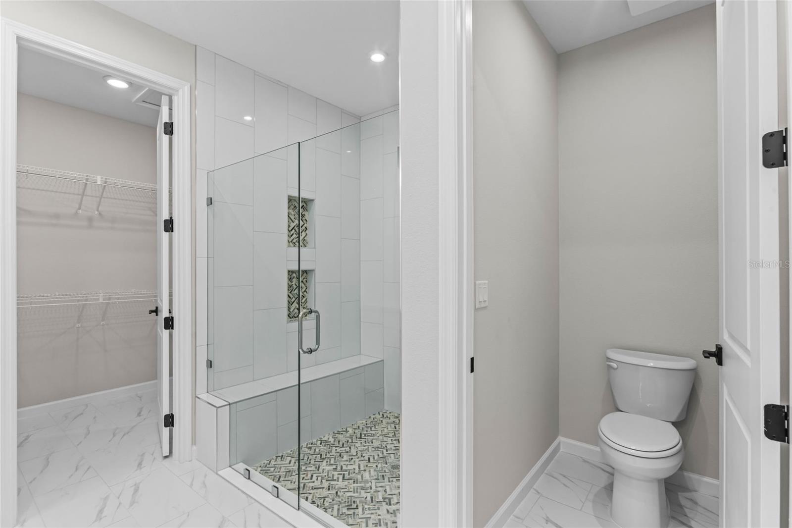 KH CW HAMMOCK OAKS LLC - Residential