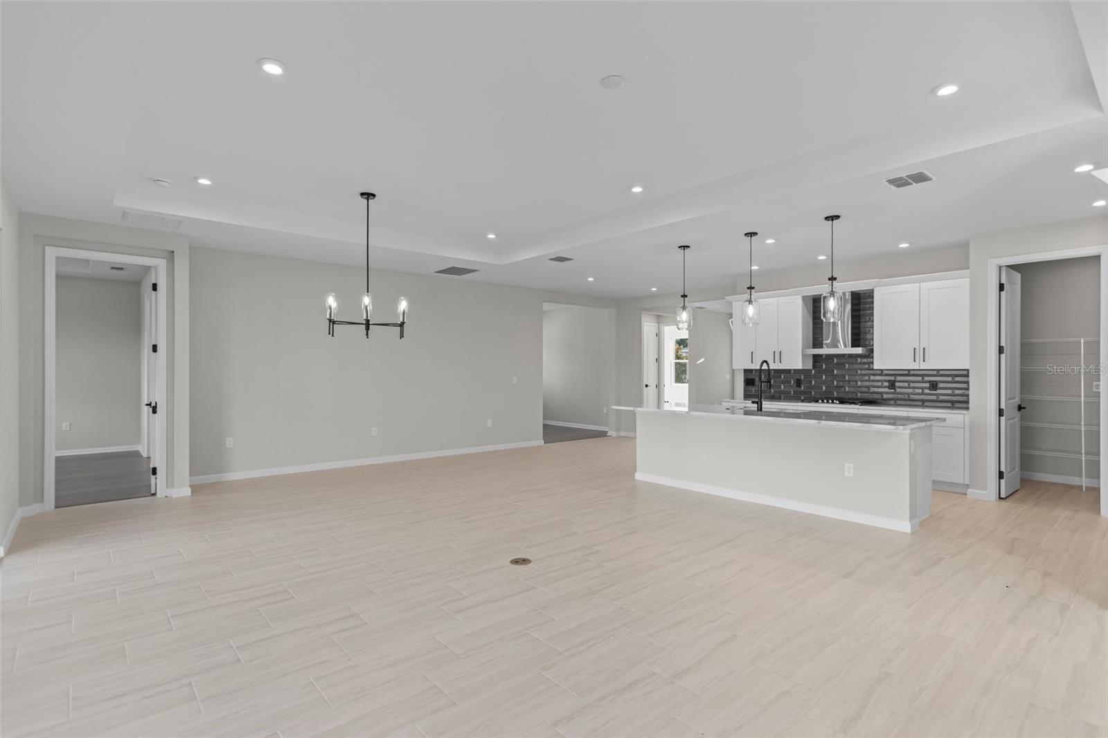 KH CW HAMMOCK OAKS LLC - Residential