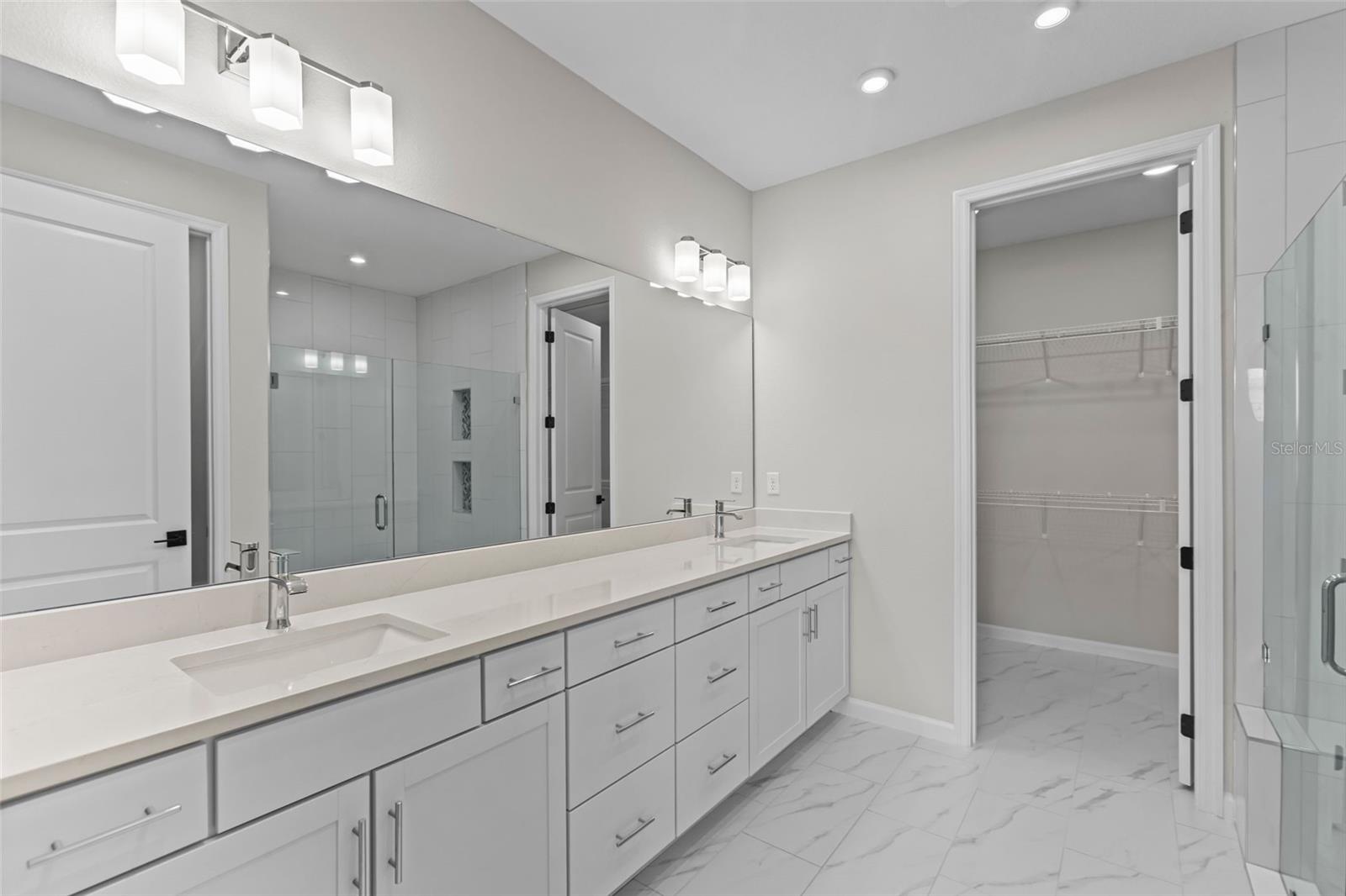 KH CW HAMMOCK OAKS LLC - Residential