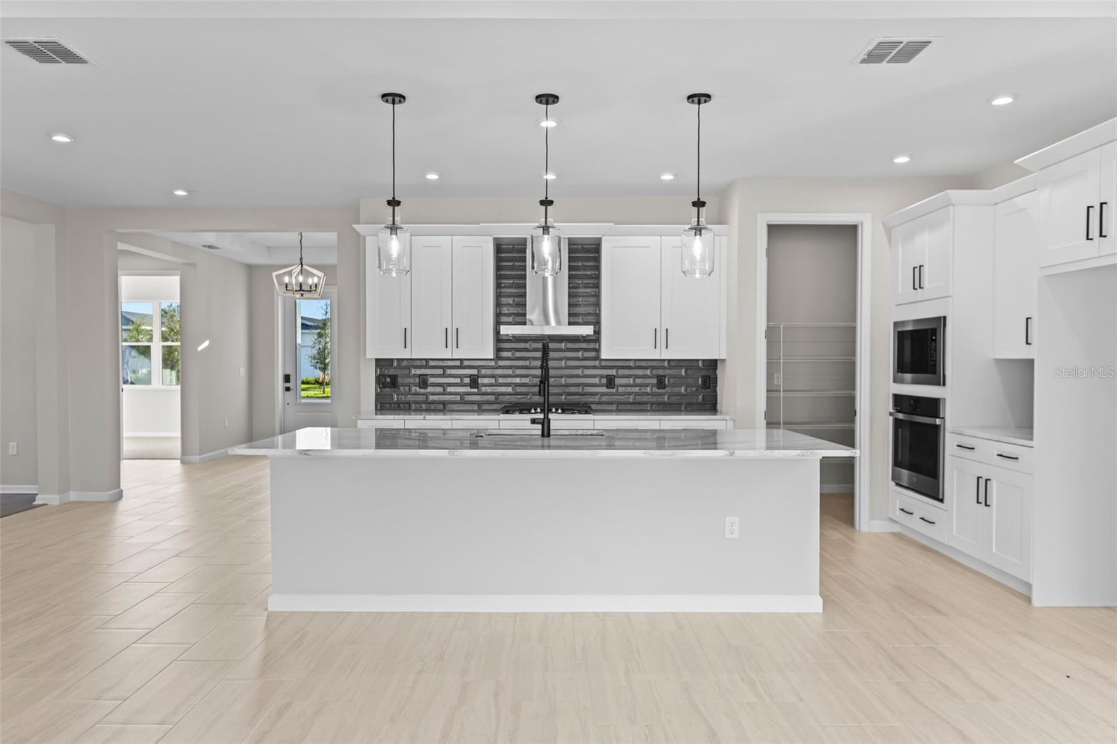 KH CW HAMMOCK OAKS LLC - Residential