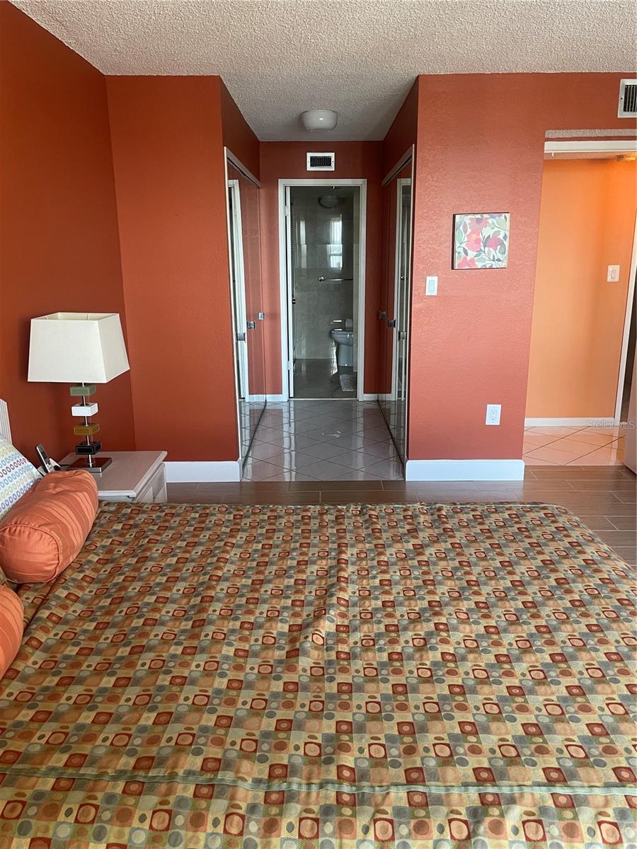 STARBOARD TOWER - Residential Lease