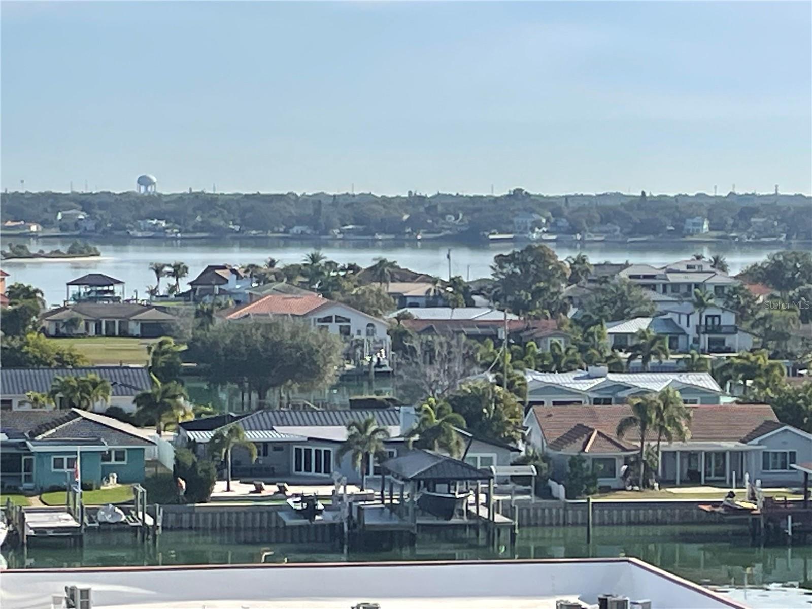 STARBOARD TOWER - Residential Lease