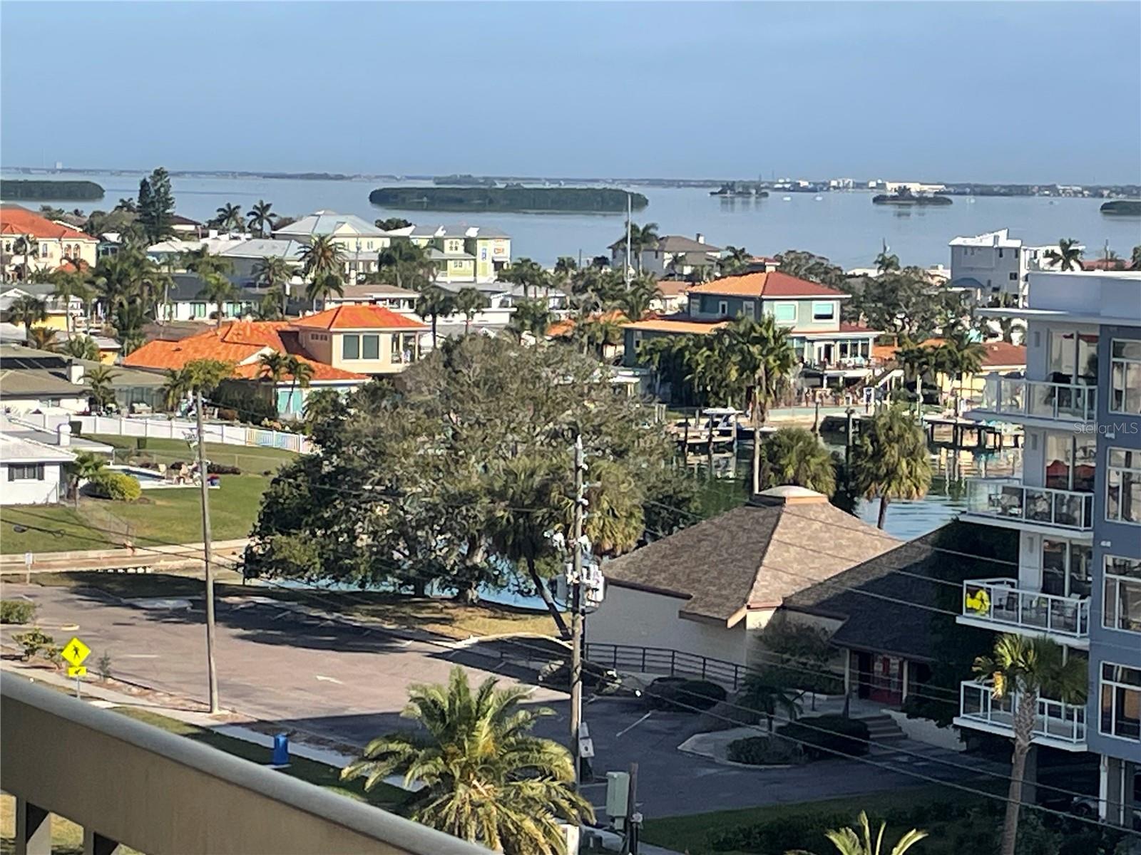 STARBOARD TOWER - Residential Lease