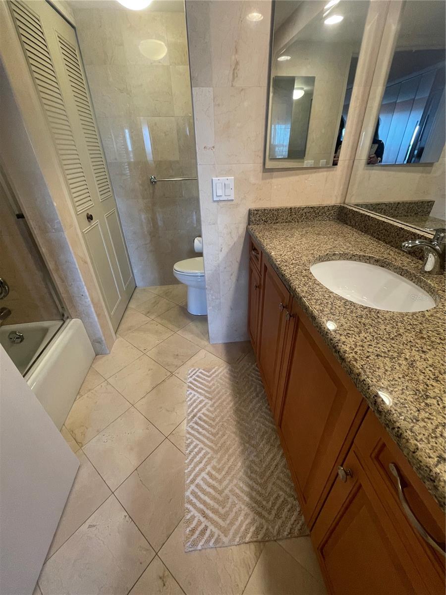 STARBOARD TOWER - Residential Lease