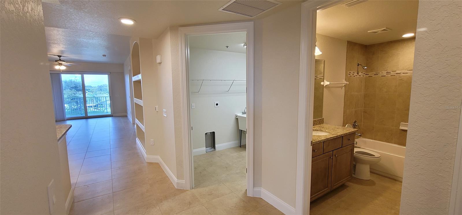 Riverwalk/Coronado Island-Bldg - Residential