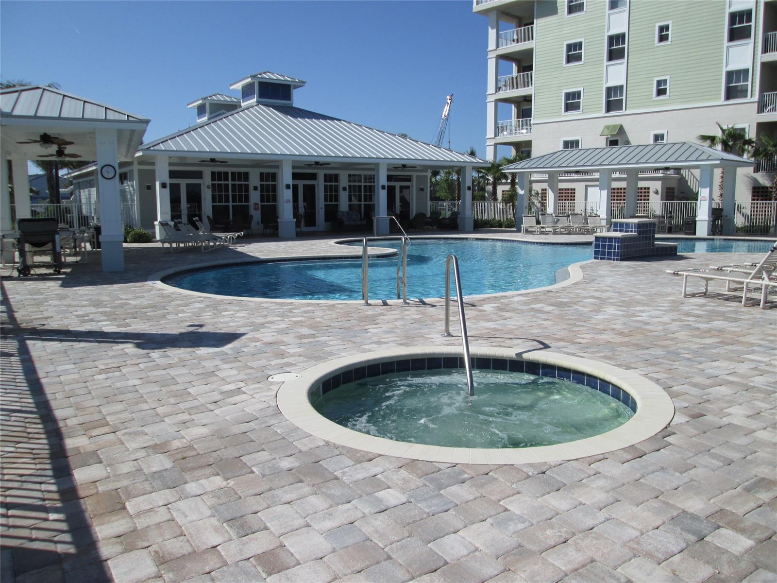 Riverwalk/Coronado Island-Bldg - Residential