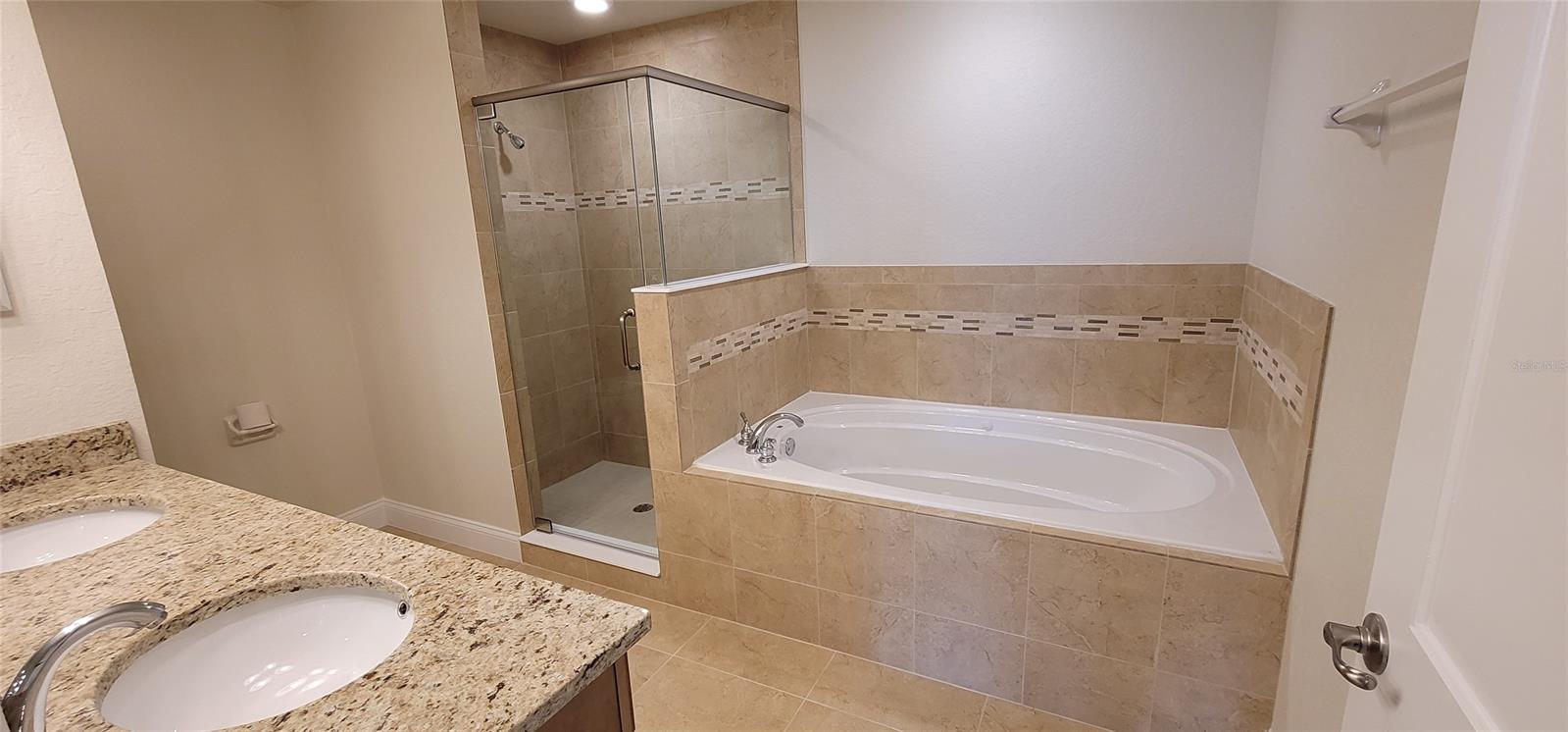 Riverwalk/Coronado Island-Bldg - Residential