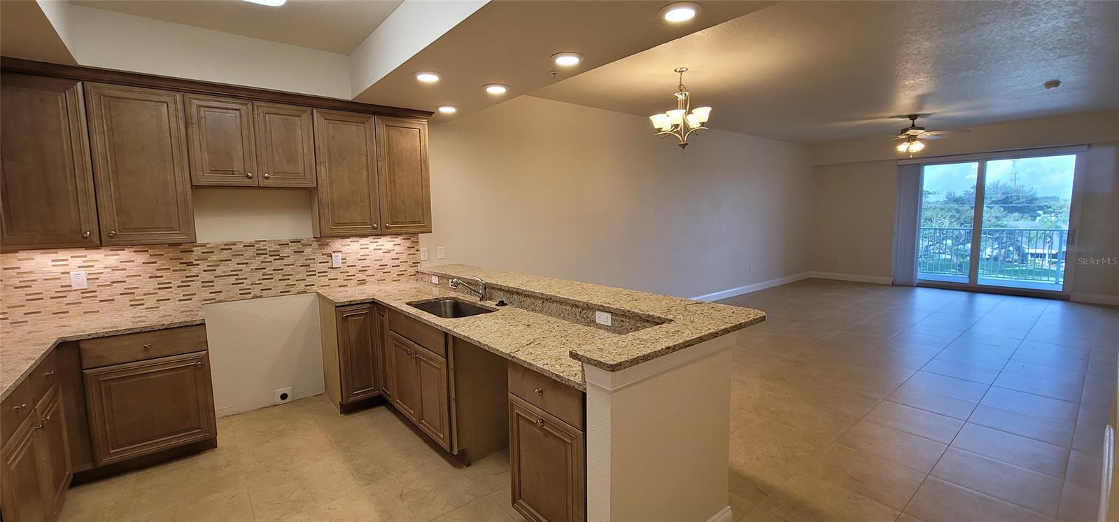 Riverwalk/Coronado Island-Bldg - Residential