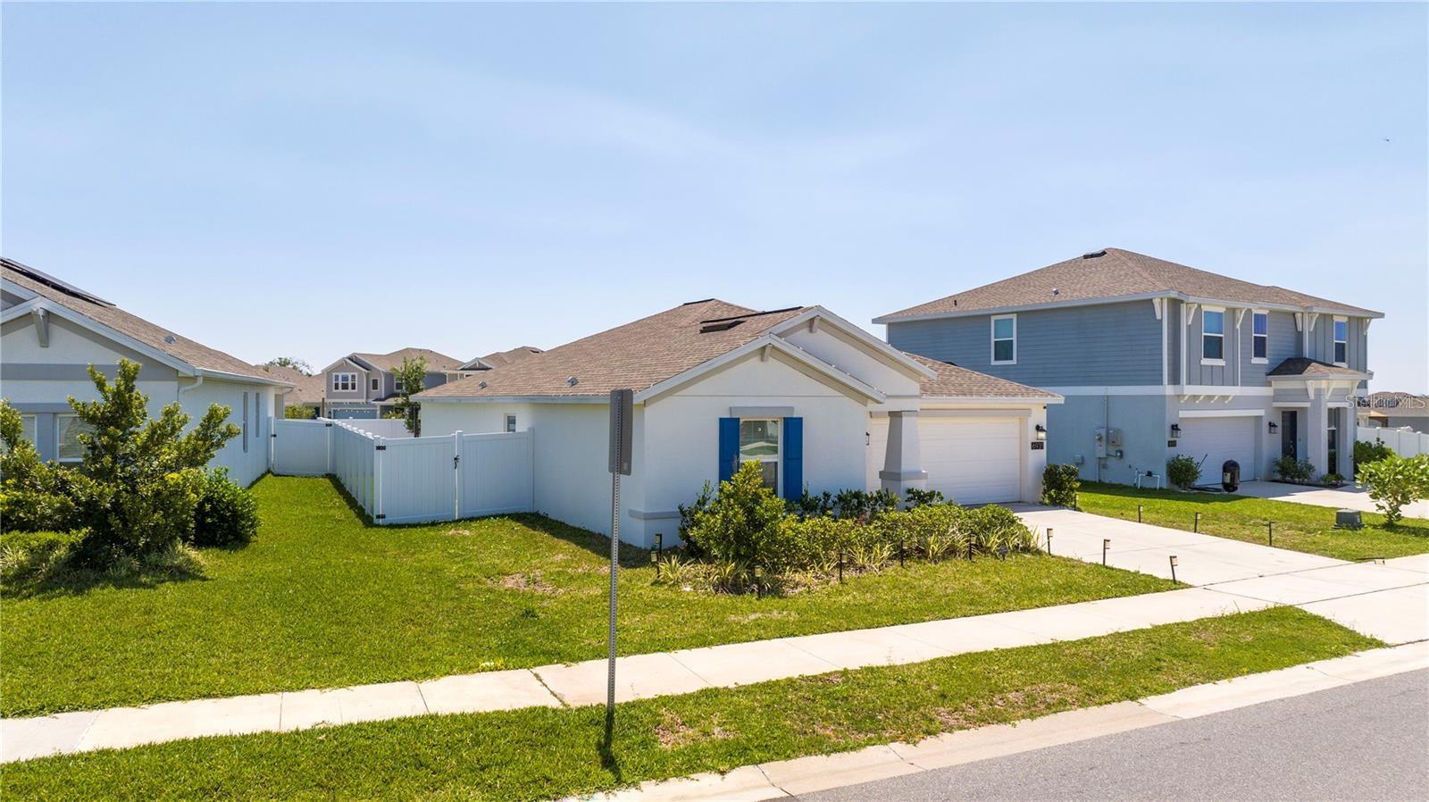 TRINITY LAKES PH 1 & 2 - Residential