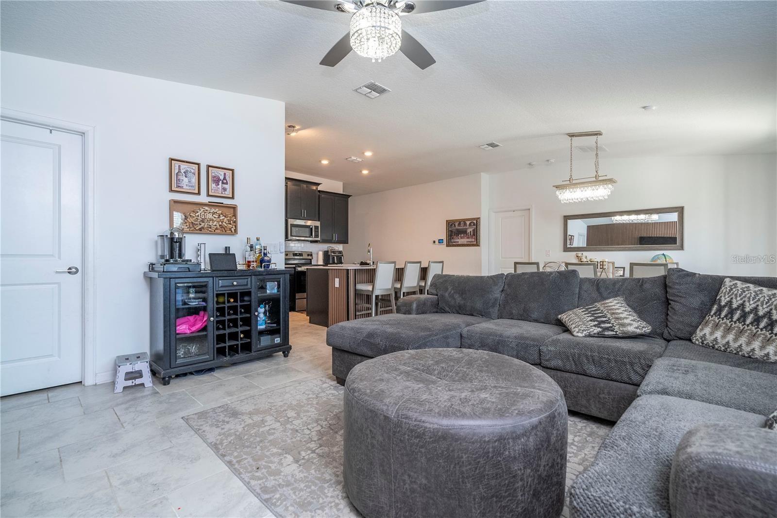 TRINITY LAKES PH 1 & 2 - Residential