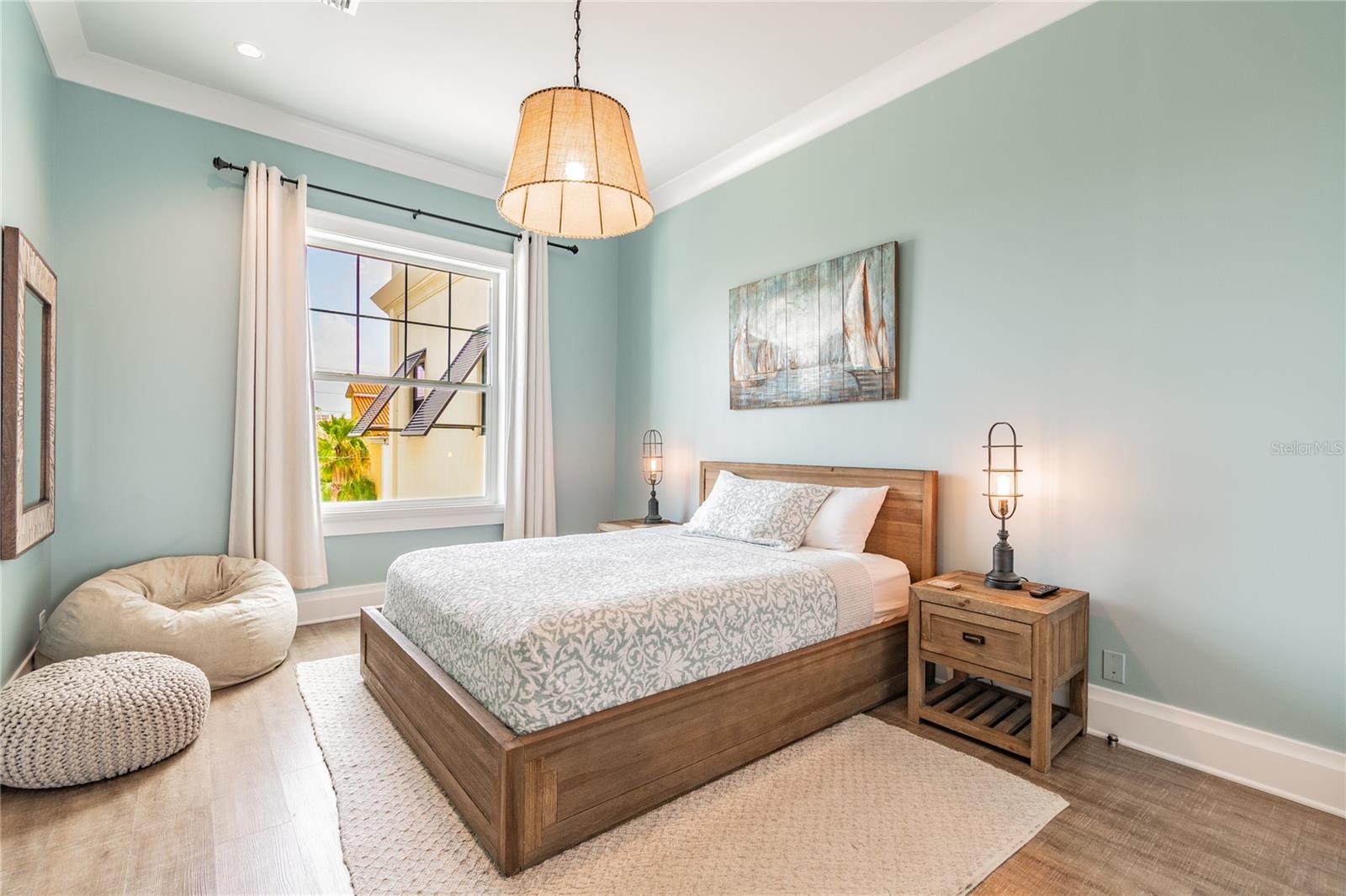 BRIGHTWATER BLUE TWNHMS - Residential