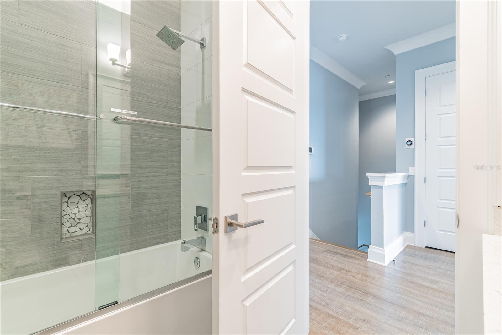 BRIGHTWATER BLUE TWNHMS - Residential