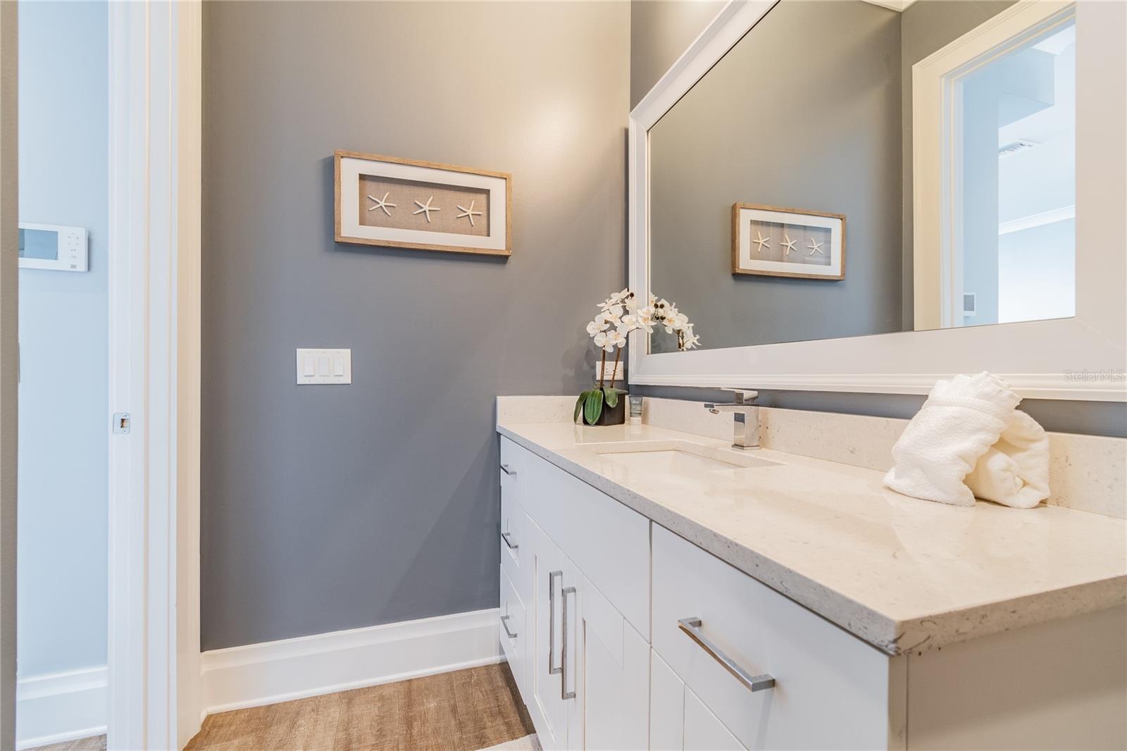 BRIGHTWATER BLUE TWNHMS - Residential