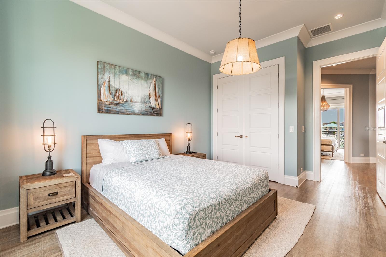 BRIGHTWATER BLUE TWNHMS - Residential