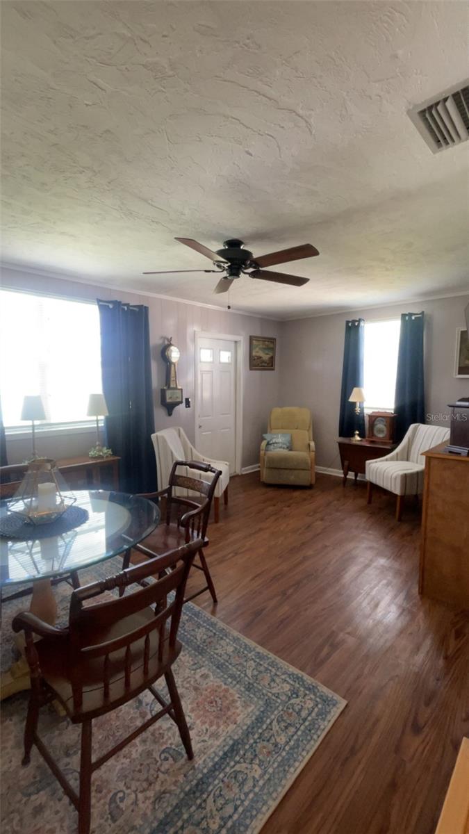 PROSPECT PARK SUB OF BLK 5 - Residential Lease